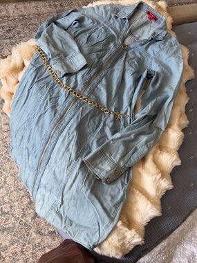 Light Wash light weight Denim shirt Dress with Gold Chain Belt